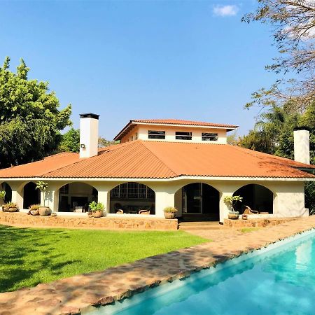 הוילה לילונגווה Africa House Malawi מראה חיצוני תמונה