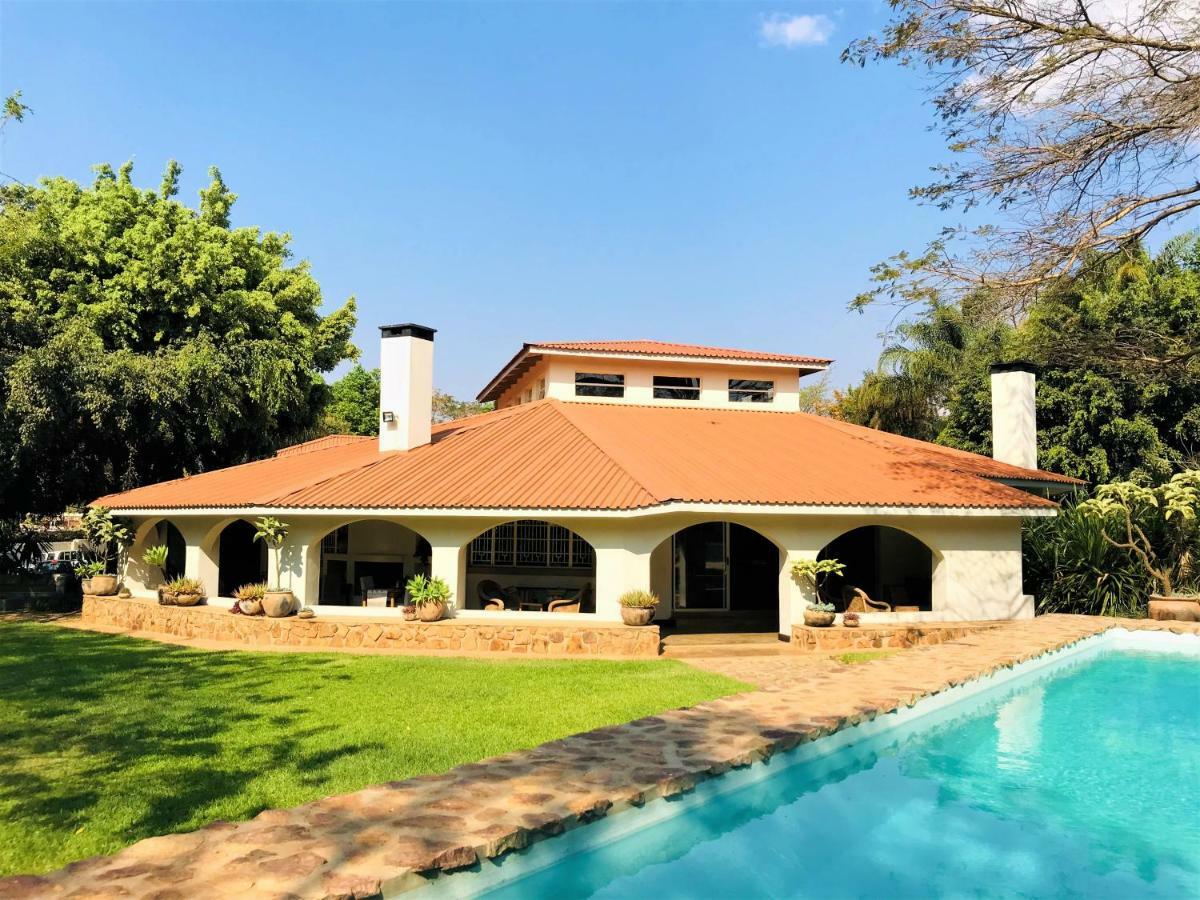 הוילה לילונגווה Africa House Malawi מראה חיצוני תמונה